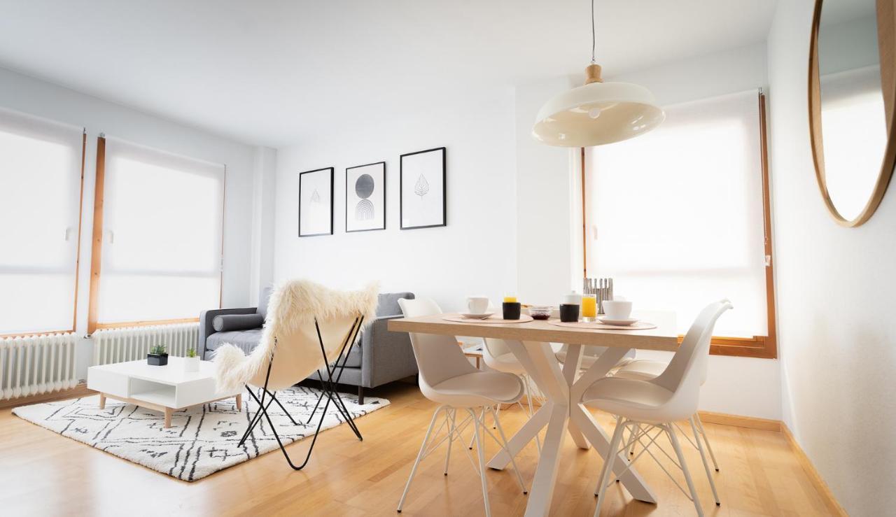 Orhitxikina Apartment Ochagavia Bagian luar foto
